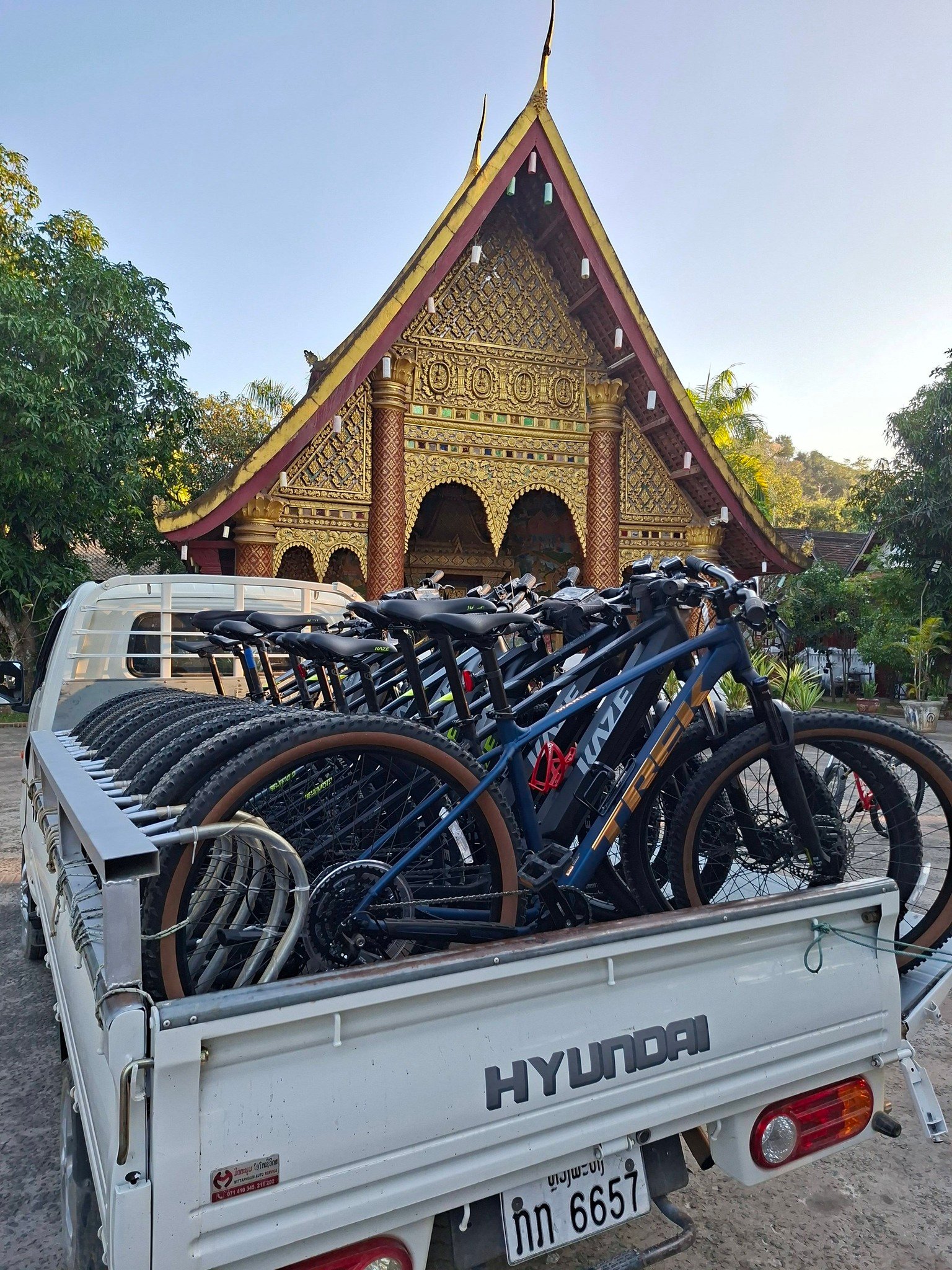 Cycling Saigon to Vientiane Tour 17 Days